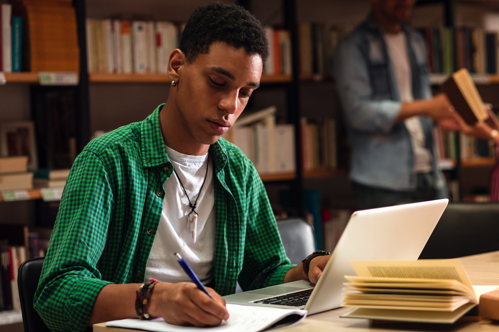 A student researching international university options